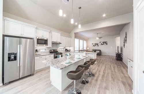 Sienna Plantation House | Comfortable 3BR Retreat｜Sienna Charm｜Dedicated Workspace｜Outdoor Serenity #40860