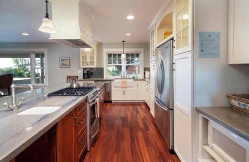 Morro Bay House | Comfortable and Luxurious Beach Home, Steps away from the Sand and Surf