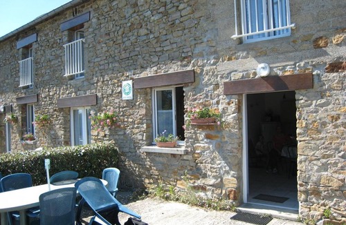 Angoville-sur-Ay Cottage | Comfortable semi-detached house between sea and countryside