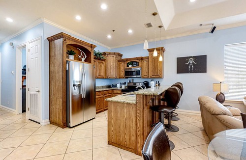 South Padre Island Condo | Comfortable, family-friendly condo w/shared pool - steps to beach, dogs OK