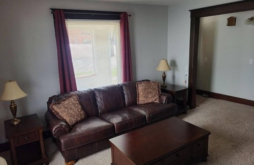 Carthage Apartment | Comfy bungalow