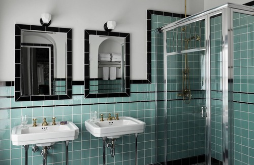 Hancock Hotel | Commodore Perry Estate, Auberge Collection