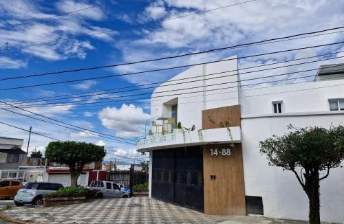 Zona 7 Apartment | Comoda, Confortable Cerca Miraflores Fórum Majadas H10