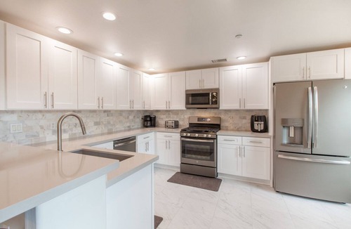 Desert View Village Condo | Completely Remodel Condo, Sleep Number I-8 bed with adjustable firmness.