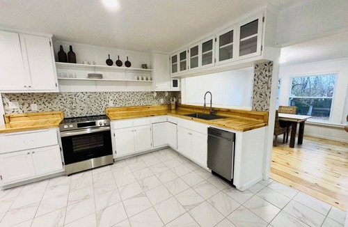 St. James House | Concord Cottage