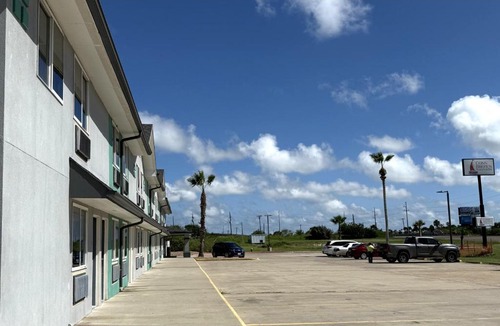 Aransas Pass Hotel | Conn Brown Harbour Inn Aransas Pass Corpus Christi