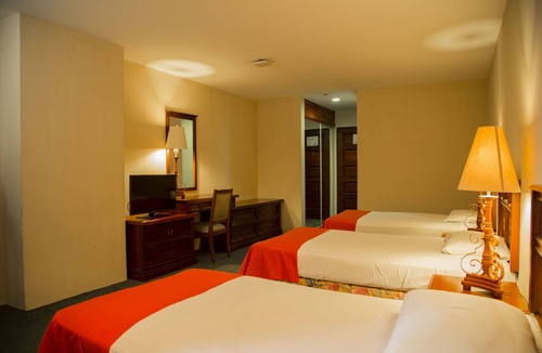 Zona 4 Hotel | Conquistador Hotel and Conference Center