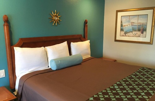 Oakland Hotel | Continental Lodge