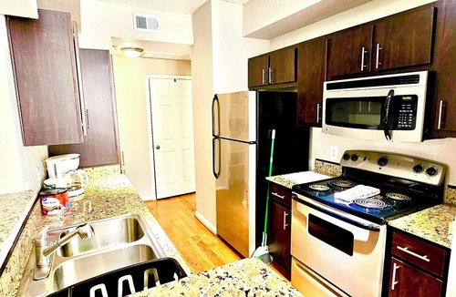 Woodlake - Briar Meadow Apartment | Convenience-Downtown-MedCtr-Entertainment-Westheimer-NRG