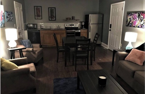 Abingdon Apartment | Convenient Downtown Location!
