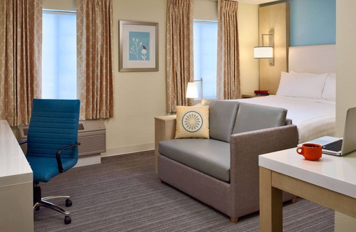 The Galleria Hotel | Convenient Stay! 2 Spacious Units, Kitchen, Free Parking, Pets Allowed