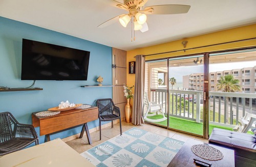 North Beach Condo | Corpus Christi Ocean-View Condo, Walk to the Beach
