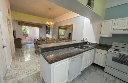 Cerritos Apartment | Costa Bonita Condominiums & Beach Resort - Primer planta