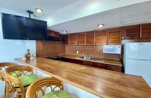 South Shore Hotel Area Hotel | Costa Sur All Inclusive Classico Collection by Sonesta