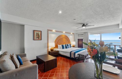 South Shore Hotel Area Resort | Costa Sur All Inclusive Resort
