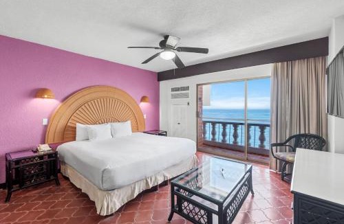South Shore Hotel Area Resort | Costa Sur All Inclusive Resort