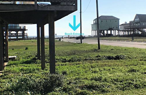 San Luis House | Cottage Right by Beach Entrance, Great Water Views!