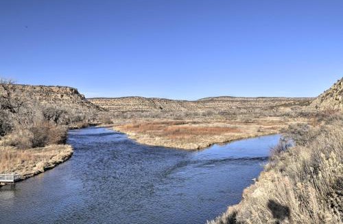 Blanco House | ‘Cottonwood Cabin’ w/Private On-Site Fly Fishing!