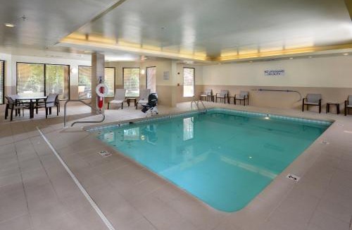 Sprague Hotel | Courtyard Beckley