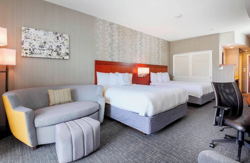 South Arlington Hotel | Courtyard by Marriott Dallas Arlington South