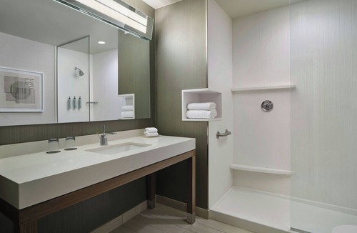 Fort Worth Hotel | Courtyard by Marriott Fort Worth at Alliance Town Center