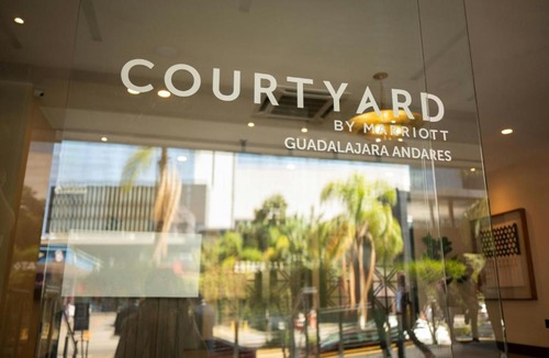 Financial District Hotel | Courtyard by Marriott Guadalajara Andares