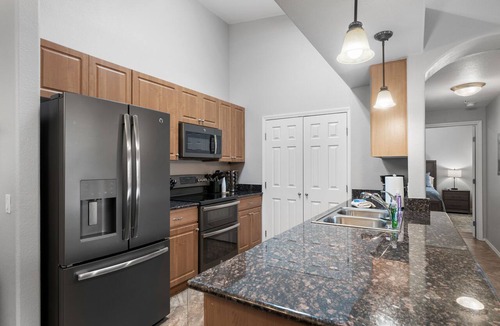 Parkwood Ranch Condo | Coyote Cactus Pool side 3/2