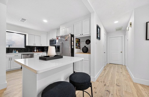 Sharpstown House | Cozy 1-bedroom complete townhome in lovely Houston