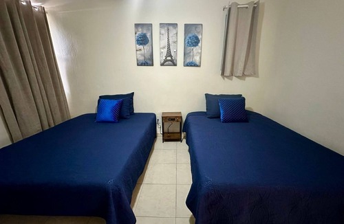 Casimiro Castillo House | Cozy 2-bedroom house in lovely La Resolana with AC