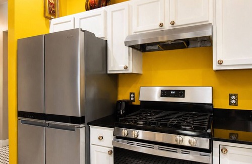 Tobin Hill House | Cozy 3BR Close to Downtown | Spacious Backyard | Pet-Friendly