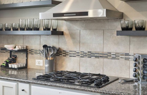 Pflugerville Apartment | Cozy 5BR Getaway Pool Games Sleeps 18