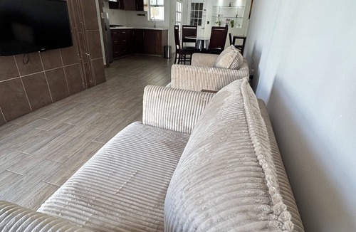 Guadalupe House | Cozy and quiet house, close to BBVA stadium for 3 to 7 people.
