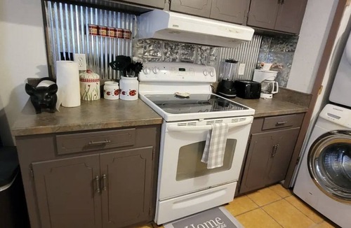 Blanco Cottage | Cozy Casita with private yard!