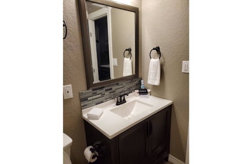 Comfort Apartment | Cozy Comfortable Studio Suite 5