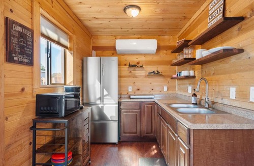Williams Cabin | Cozy Cub Cabin, Wilderness Retreat Williams AZ near Grand Canyon, Fire pit
