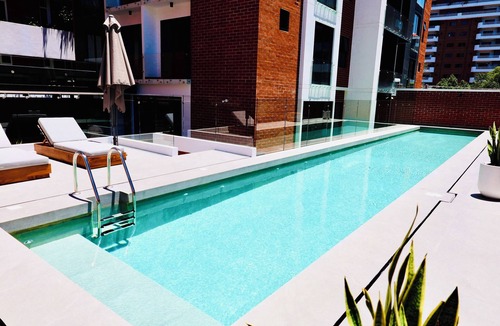 Zona 10 Apartment | Cozy Luxury Apt steps away from La Estación Z10 With Pool