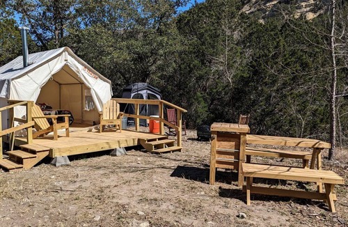 Vanderpool RV Rental | Cozy Safari Tent in Bandera for Romantic Getaways to Texas Hill Country