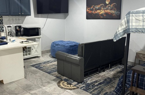 Parque Vista Estates Apartment | Cozy studio in North Phoenix