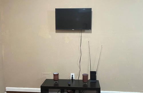 Cypress Apartment | Cozy studio with WiFi and AC in peaceful Cypress