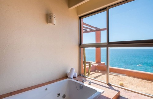 San Jose del Cabo Hotel | Cozy & Stylish Studio for a Perfect Getaway