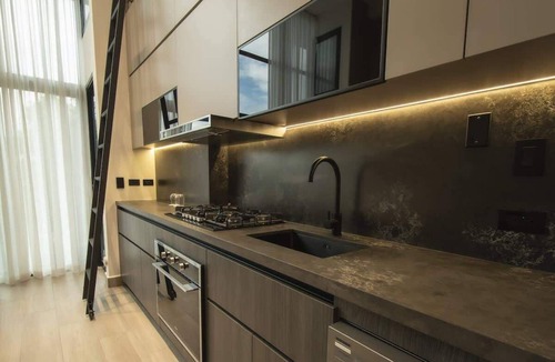 Monterrico Apartment | Cozy Urban Loft 1br near Coast