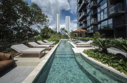 Monterrico Apartment | Cozy Urban Loft 1br near Coast