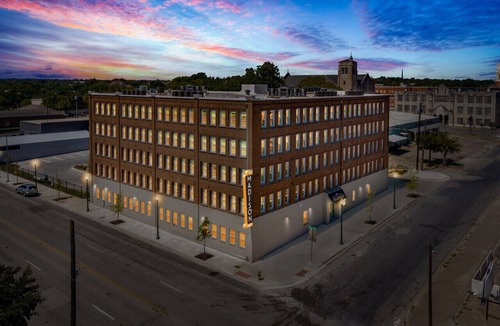 Brazos Apartment | Cozy Waco Apartment with a Downtown View
