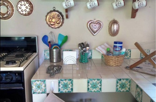 Cuernavaca House | Cuernavaca's Hidden Gem: Adorable Bungalow with WiFi & Serene Garden Escape.