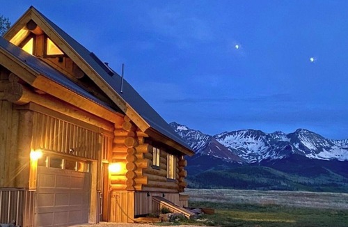 Placerville Cabin | Custom log home in Telluride with epic mountain views