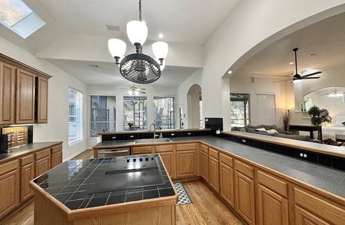 Katy House | Custom luxury house-5 min to Katy Mills