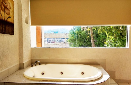 Hornos Hotel | D'Cesar Hotel Acapulco