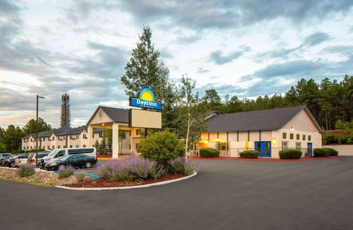 Williams Hotel | Days Inn by Wyndham Williams