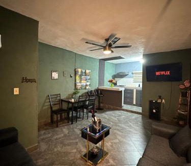 Acuna Apartment | Departamento Mateos 501