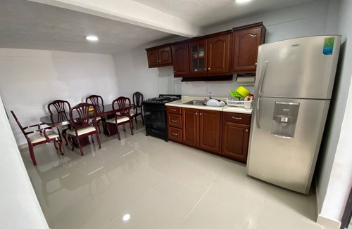 Tepotzotlan House | Depto Amueblado Cocina Comedor 2camas Sala Jardín Asador Garage a 8min de Centro